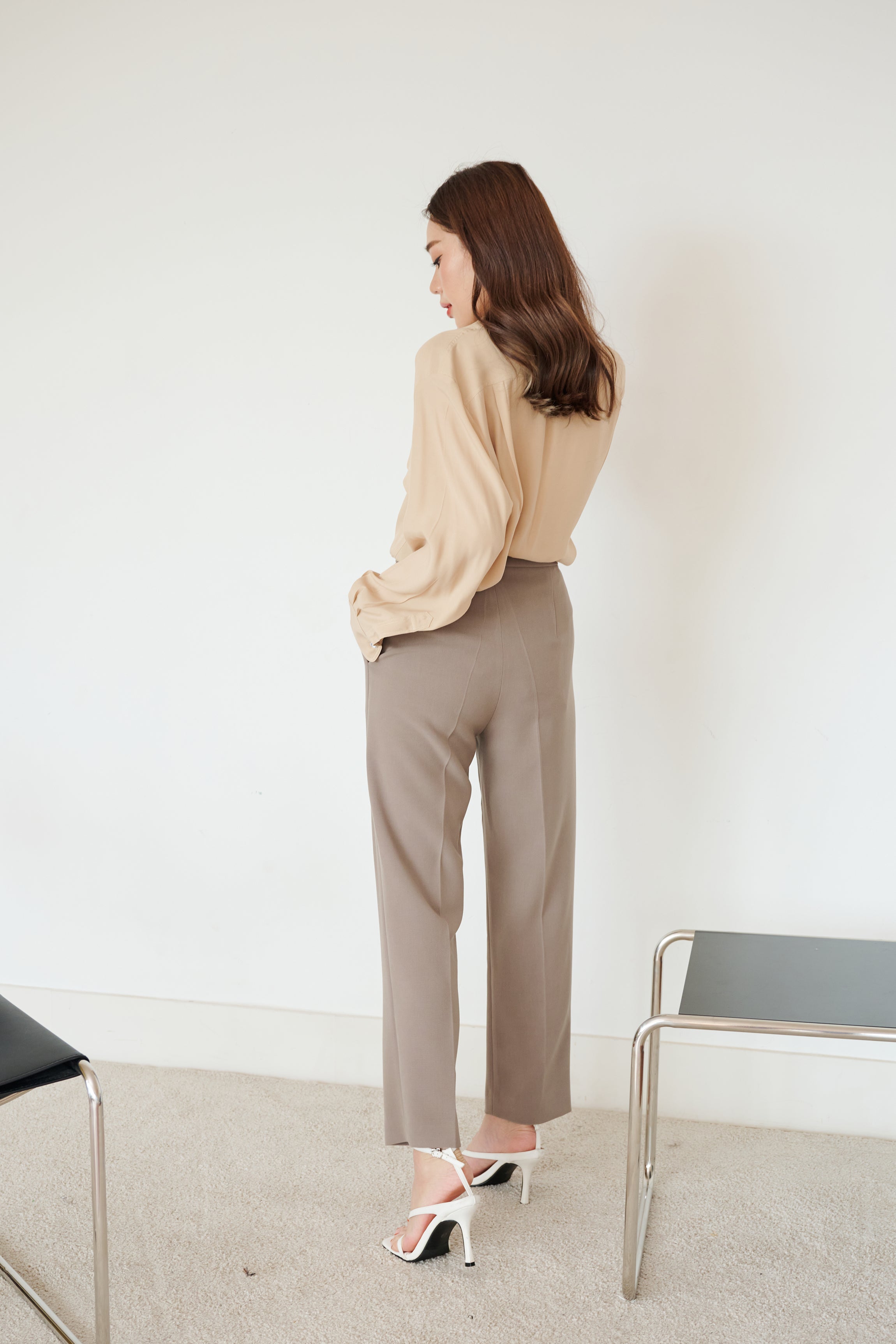 Going Trousers - Soft truffle